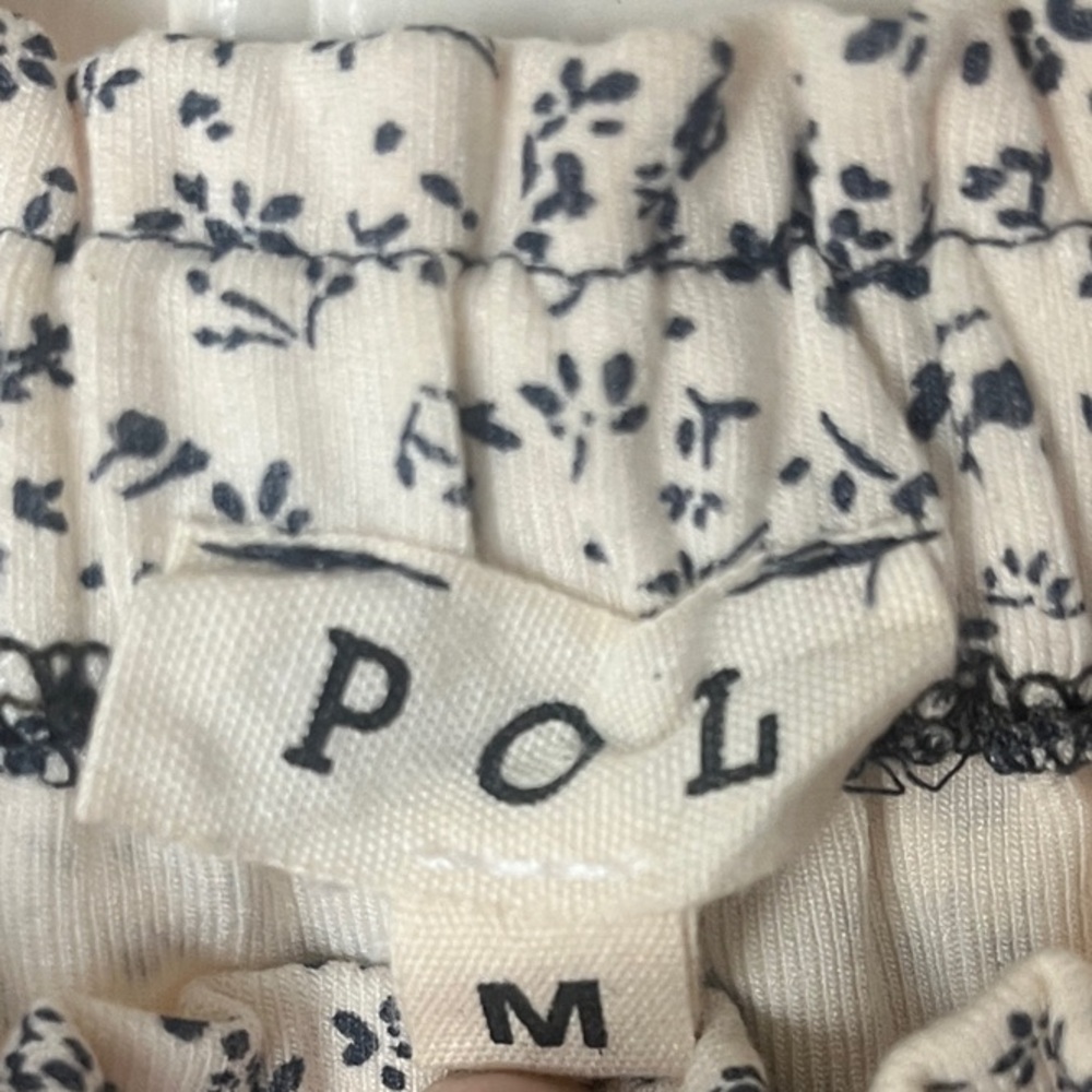 POL Oversized Floral Knit Pants | BNWT | Medium  Floral and Gray Patchwork Pants - Picture 3 of 5